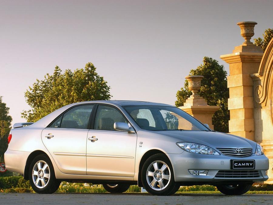  Toyota Camry 2004 года  (ZA) (фото 10 из 18)
